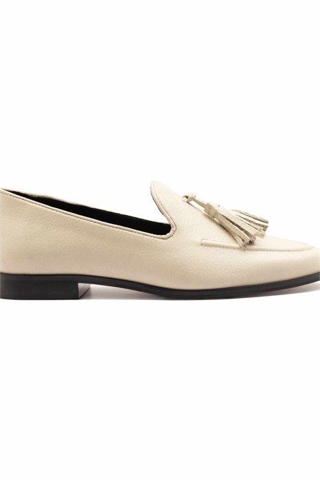 Лоферы с кожаными кисточками из кожи Moselle артикул 153631777