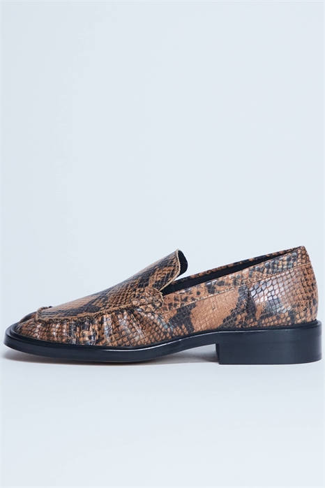 Лоферы Premium Clover из натуральной кожи с рюшами артикул 141273781