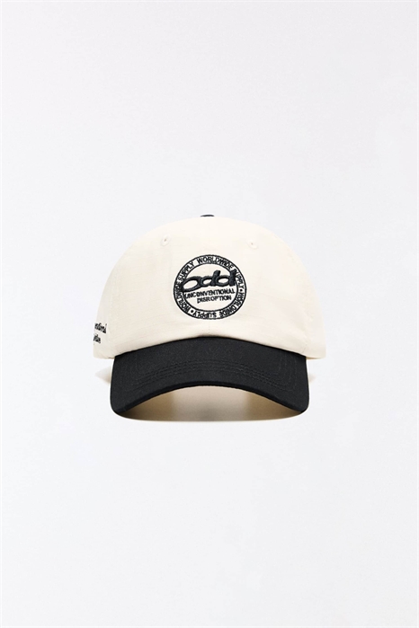 Кепка с вышивкой артикул 155527848