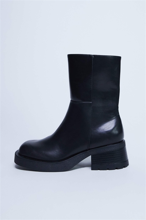 Ботильоны Nina на массивном каблуке артикул 144913760