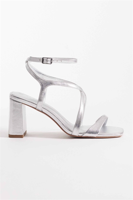 Сандалии Highgate на среднем каблуке артикул 152154965