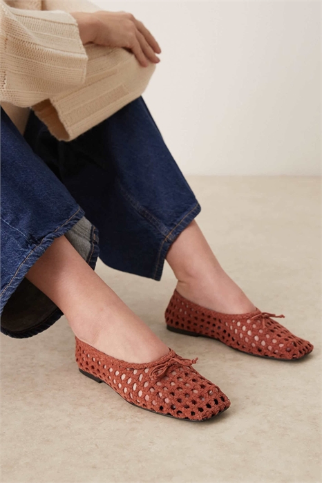 Балетки Lysandra из замши с высоким верхом артикул 140027251