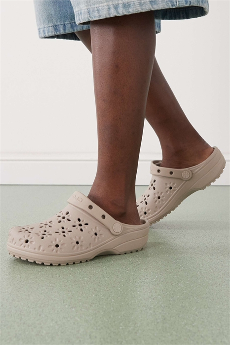 Классические сабо с цветочным вырезом артикул 154406437