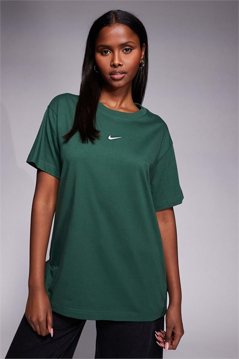 Классическая футболка свободного кроя артикул 149954343