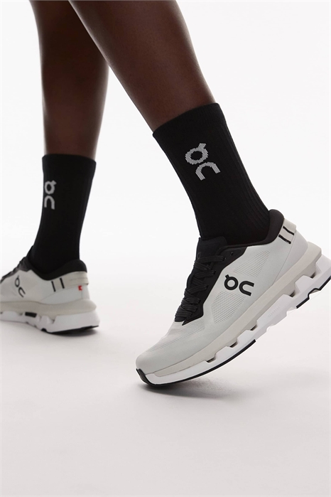 Кроссовки Cloudzone для повседневного ношения артикул 140890806