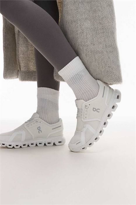 Кроссовки ON Cloud 6 для повседневного ношения артикул 140890811