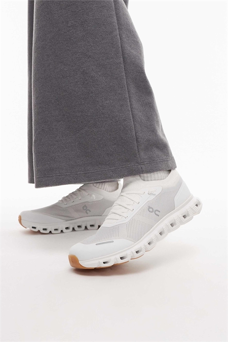 Кроссовки ON Cloud 6 versa для повседневного ношения артикул 143750430