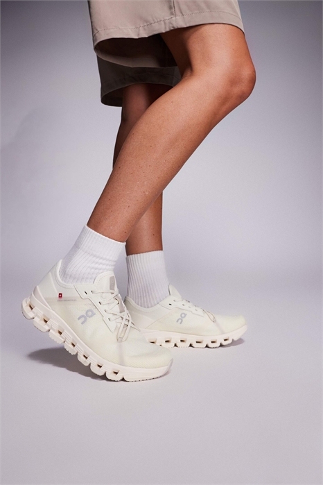 Тренажеры для подготовки к экзамену ON Cloud X 4 AD артикул 143750463