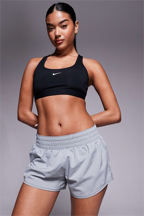 Шорты Nike One Training Dri-FIT средней длины (7,6 см) артикул 147133142