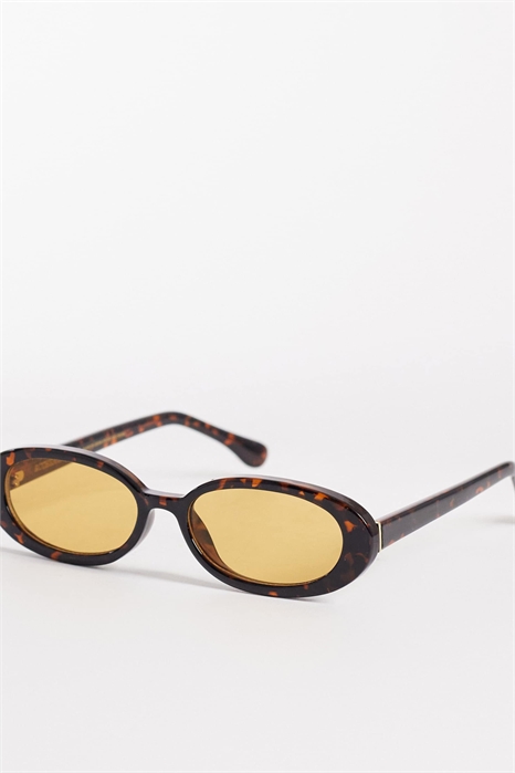 Овальные солнцезащитные очки с узкой оправой артикул 155223579