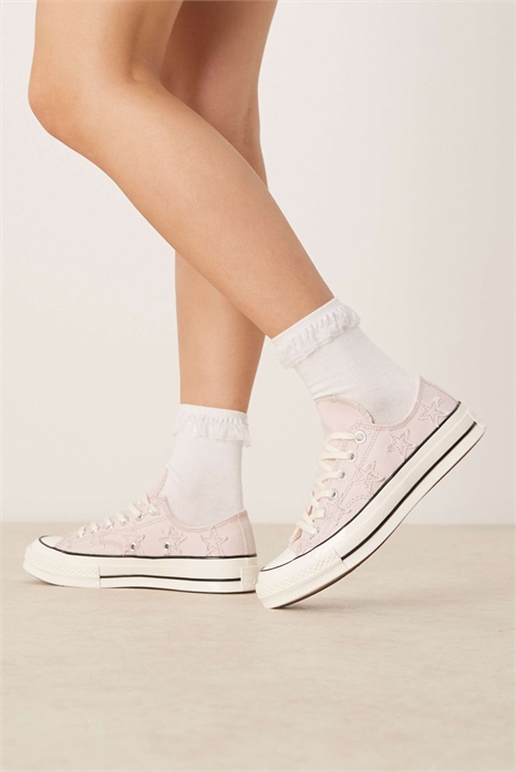 Кроссовки Chuck 70 Ox с вышитой звездой артикул 143755360