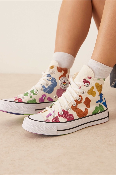 Кроссовки Chuck 70 Pride Hi артикул 142327068