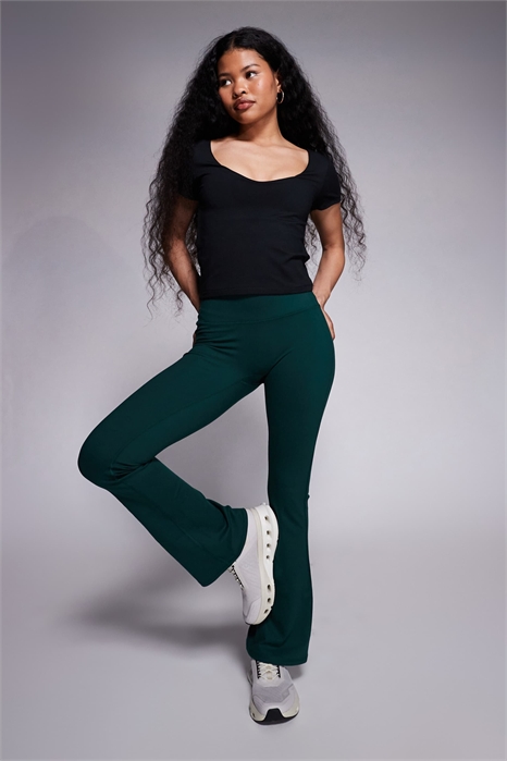 Леггинсы для йоги Petite Icon с высокой талией и зауженными штанинами, с мягкой на ощупь тканью артикул 151705497