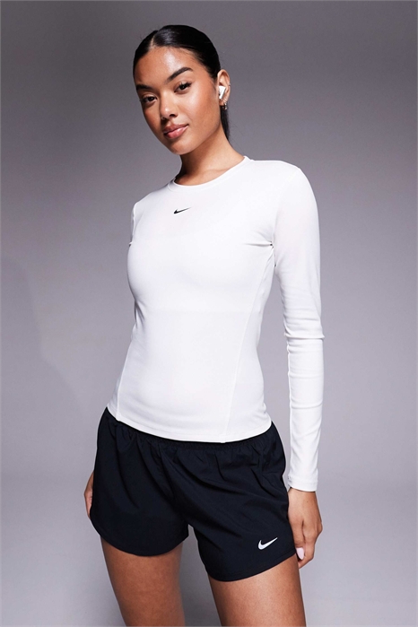 Облегающая футболка с длинным рукавом Nike One Training Dri-FIT артикул 147133100