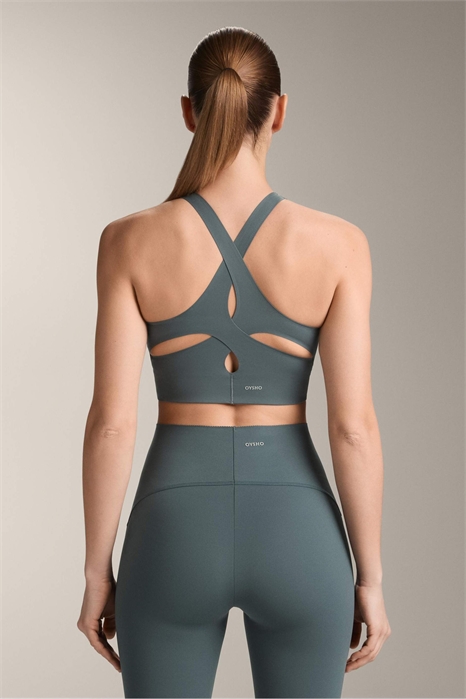 Спортивный бюстгальтер с легкой фиксацией и средней поддержкой артикул 155796880