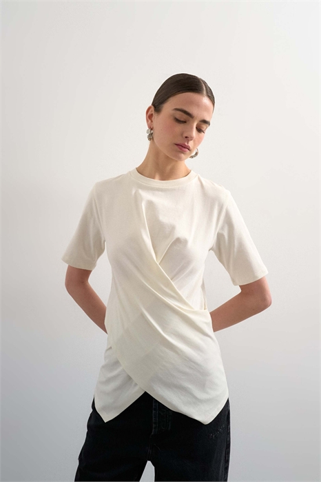 Топ с перекрещивающимся вырезом спереди и короткими рукавами артикул 155055607