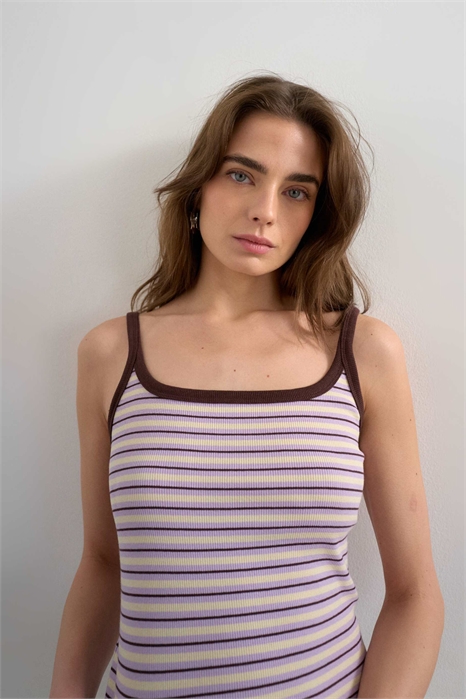 Жилет с вырезом и узкими бретелями из ребристой ткани артикул 149653794