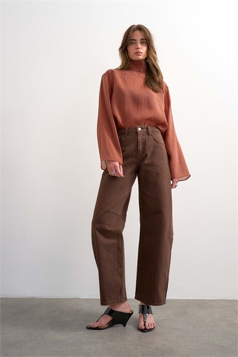 Джинсы с завышенной талией артикул 154079652