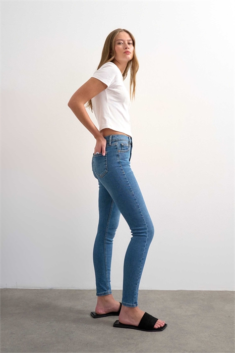 Джинсы Jamie с зауженным кроем и высокой посадкой артикул 148709210