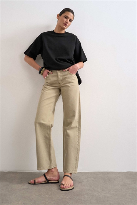 Джинсы Ember с низкой посадкой и прямыми брючинами артикул 152118716