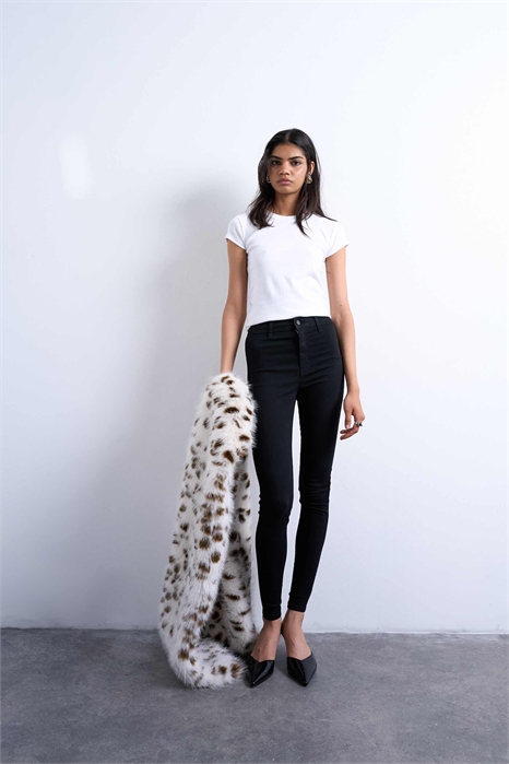 Джинсы Joni с высокой талией и ультраузким кроем артикул 138806358