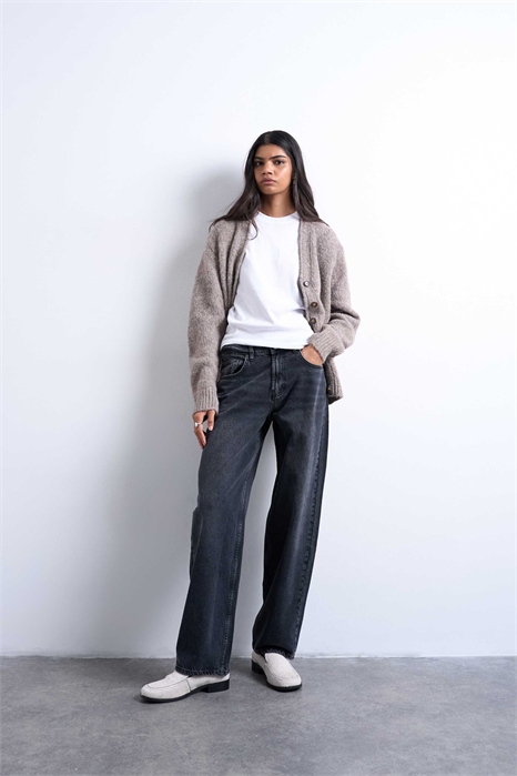 Джинсы Lowrie с низкой посадкой и свободным кроем артикул 150267375