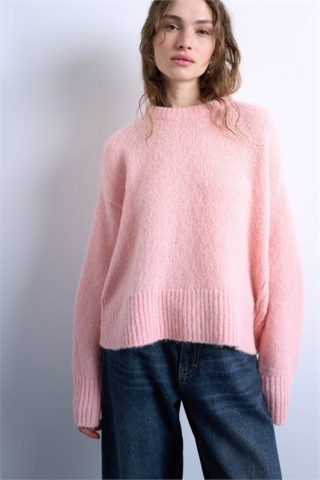 Пушистый свитер из шерстяной смеси артикул 142542031