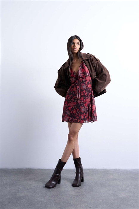 Мини-платье цвета чайного листья артикул 150662452