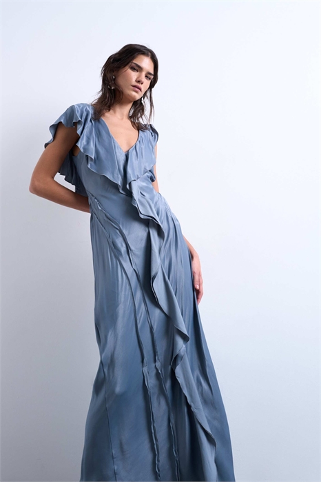 Макси-платье из необработанной ткани с оборками артикул 148925248