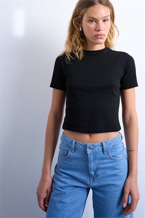 Усаженная футболка на каждый день артикул 149998643