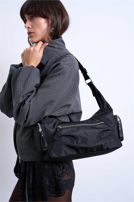 Большая нейлоновая сумка через плечо Cheryl артикул 151481584