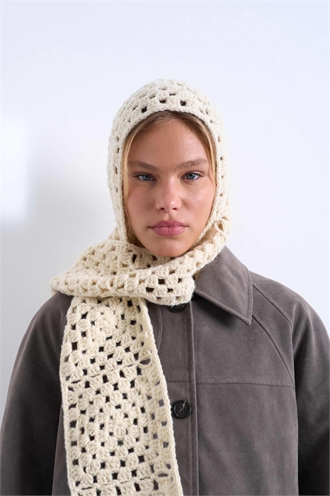 Балаклава, связанная крючком артикул 147903928