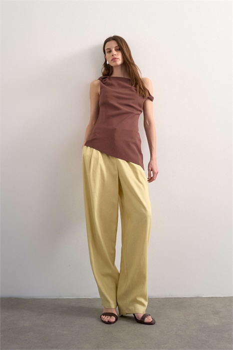 Брюки из льна с расклешенными штанинами артикул 150562911