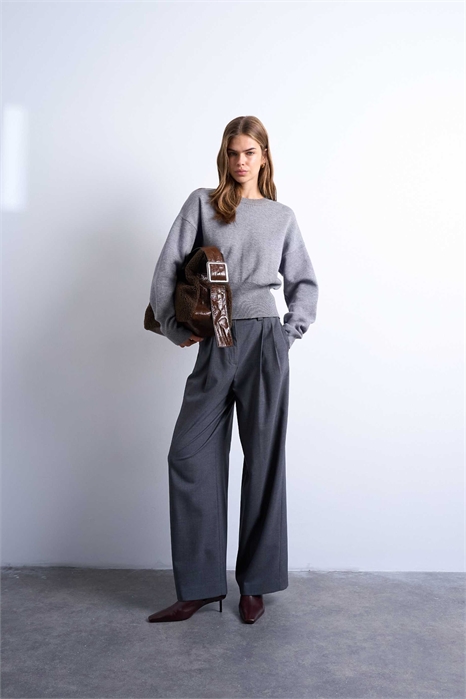 Брюки с высокой талией, широкими брючинами и двойной складкой артикул 143825931