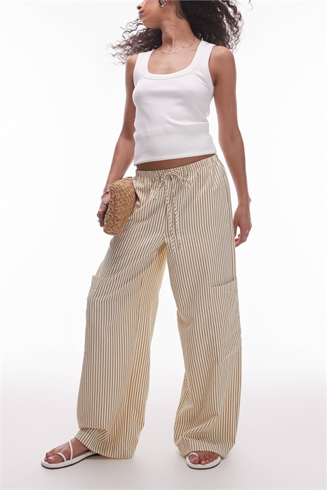 Брюки с прямыми брючинами, с полосками и завязкой на талии артикул 142204294