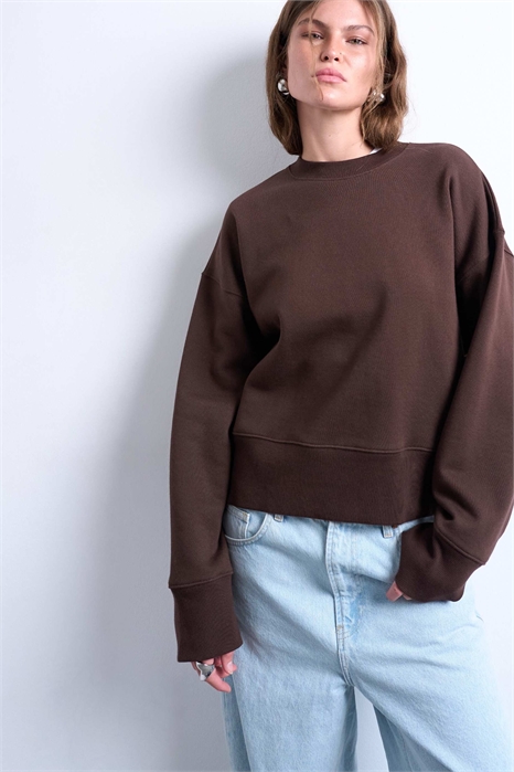 Свитшот премиум-класса, свободного кроя и увеличенного размера артикул 143827267