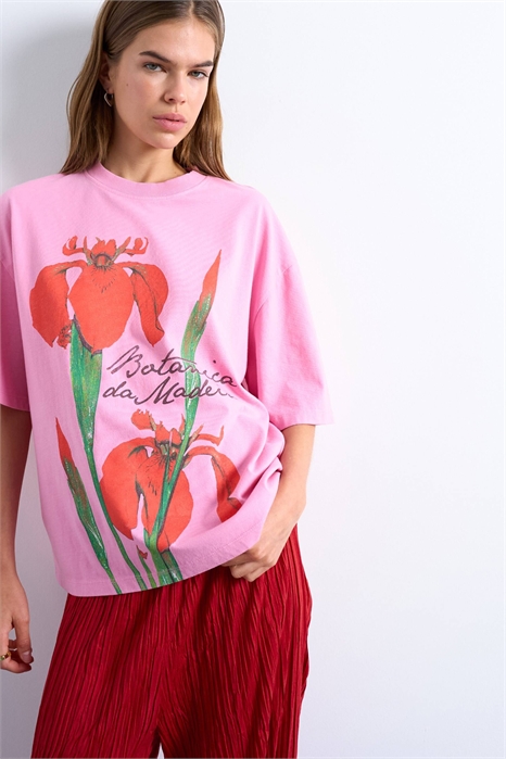 Футболка оверсайз с цветочным принтом артикул 147900522