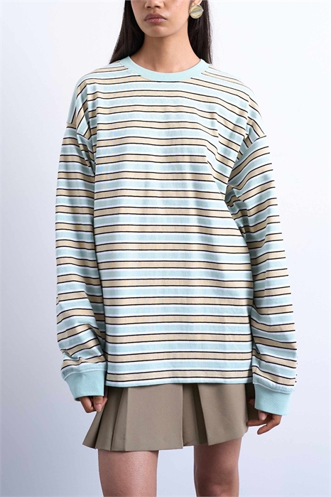 Футболка-скэтер свободного кроя с полосками и длинными рукавами артикул 147630683