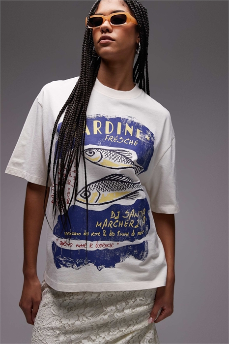 Футболка с принтом в виде сардины, свободного кроя артикул 144537445