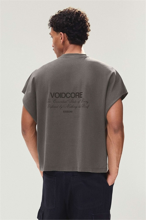 Футболка без рукавов свободного кроя с принтом артикул 155942919