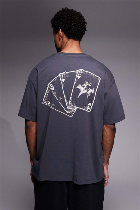 Футболка свободного кроя с принтом в виде конной палубы на спине артикул 151524066