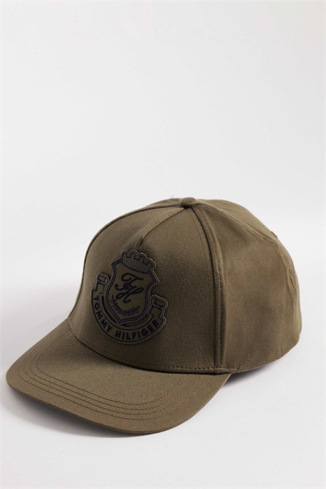 Кепка с эмблемой в стиле преппи артикул 154169134