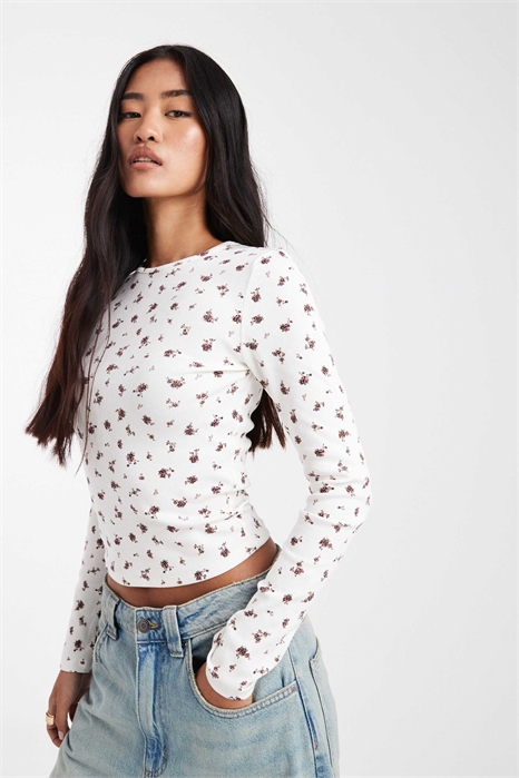 Топ с круглым вырезом и мелким принтом артикул 148187655