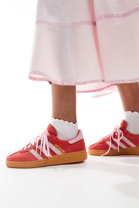 Специалисты по гандболу артикул 132610010