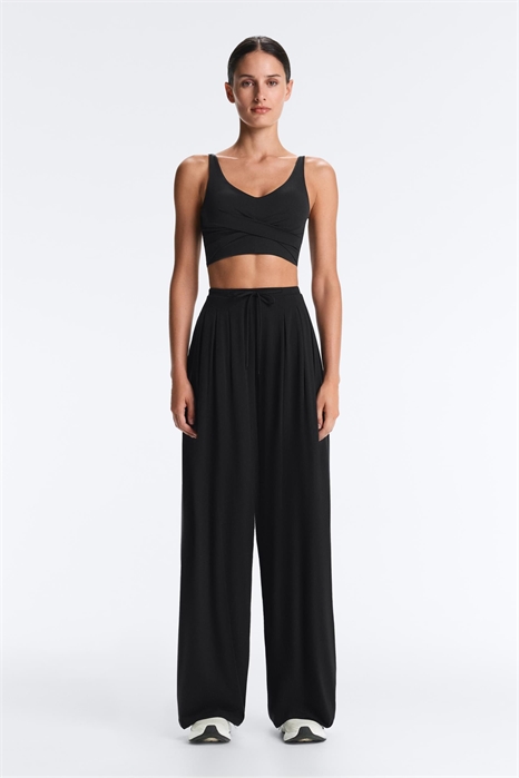 Легкие брюки с широкими брючинами артикул 156252157