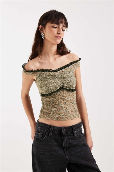 Топ с кружевом и оборками на плечах от Mayu артикул 155589493