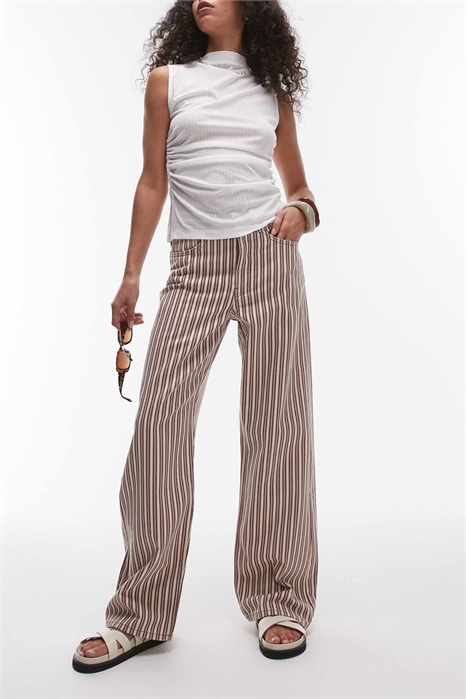 Джинсы средней посадки свободного кроя с прямым силуэтом артикул 141613250