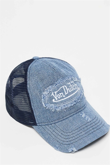 Бейсболка-тракер из потертого денима артикул 149627915