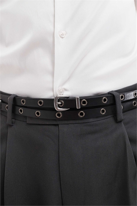 Узкий ремень из искусственной кожи с двойными ремешками и заклепками артикул 144909808