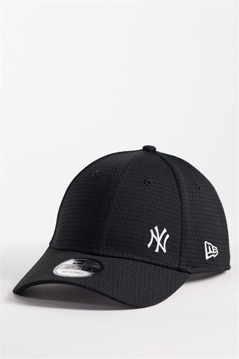 Сетчатая кепка NY Yankees 9forty артикул 154894876